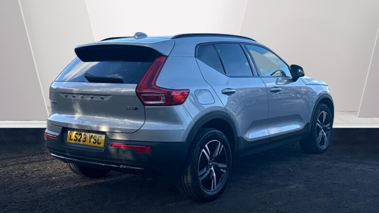 Volvo Xc40 2.0 B4P Plus Dark 5dr AWD Auto Petrol Estate